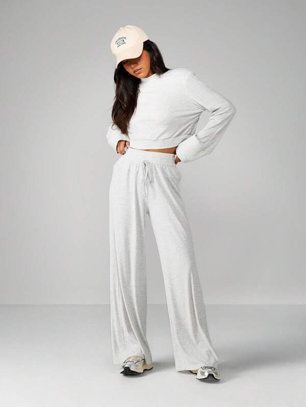 MISSGUIDED Ribbed Knit Long Sleeve Crew Neck Pullover