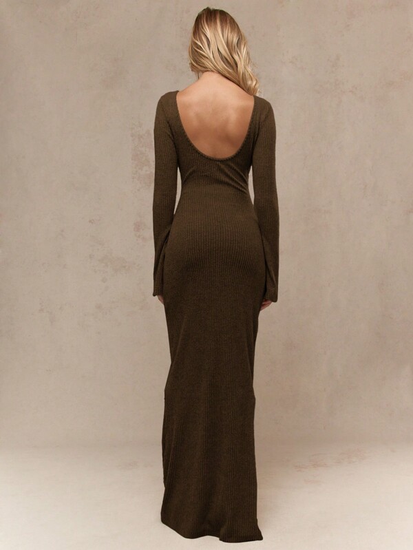 MISSGUIDED Ribbed Knit Maxi Dress With Bell Sleeves