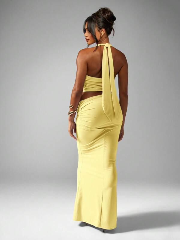 MISSGUIDED Ruched Halter Top With Floor Length Maxi Skirt
