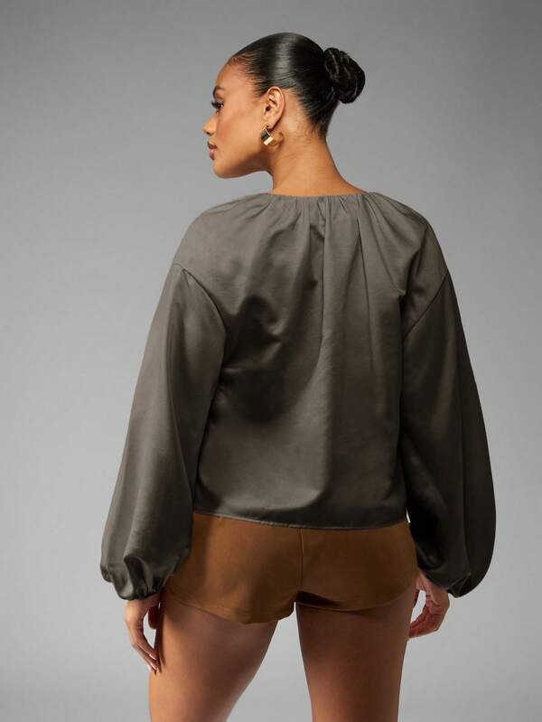 MISSGUIDED Ruched V Neck Balloon Sleeve Blouse With Gathered Detail