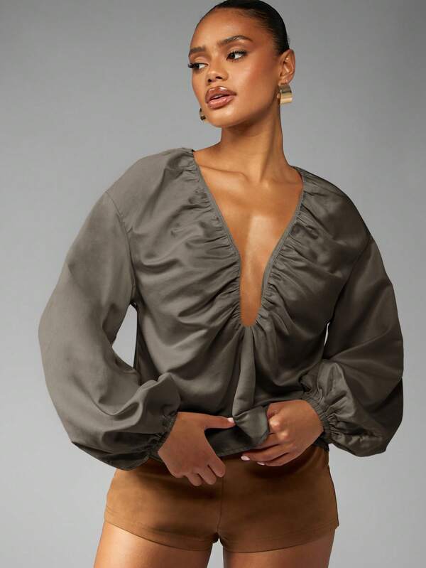MISSGUIDED Ruched V Neck Balloon Sleeve Blouse With Gathered Detail
