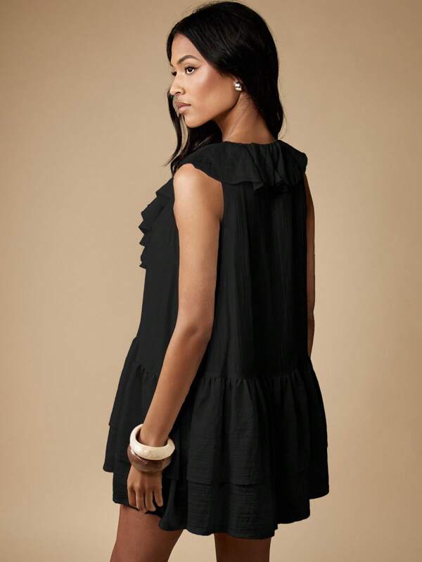 MISSGUIDED Ruffle V Neck Mini Dress With Tiered Skirt