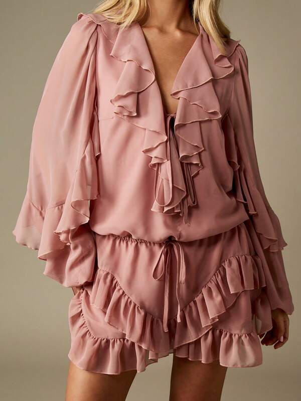 MISSGUIDED Ruffled Mini Dress With Blouson Waist And Tiered Hem