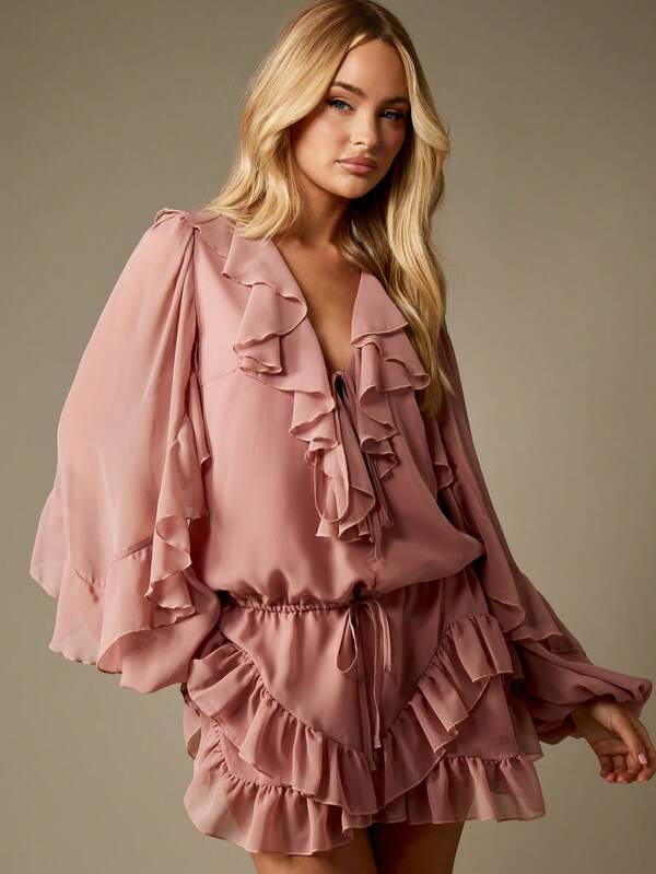 MISSGUIDED Ruffled Mini Dress With Blouson Waist And Tiered Hem