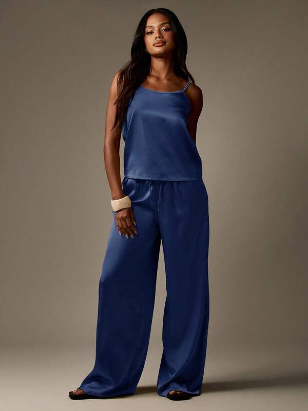 MISSGUIDED Satin Cami Top And Palazzo Pants Set