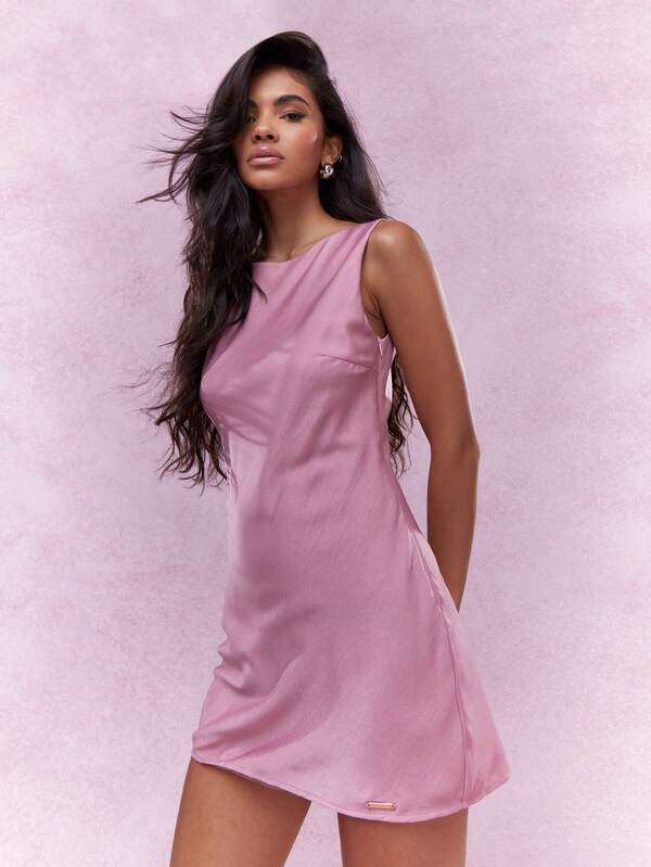 MISSGUIDED Satin Sleeveless Short Sheath Dress