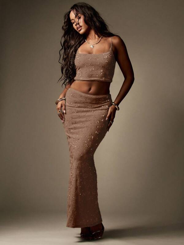 MISSGUIDED Sequin Embellished Crop Top And Maxi Skirt Set