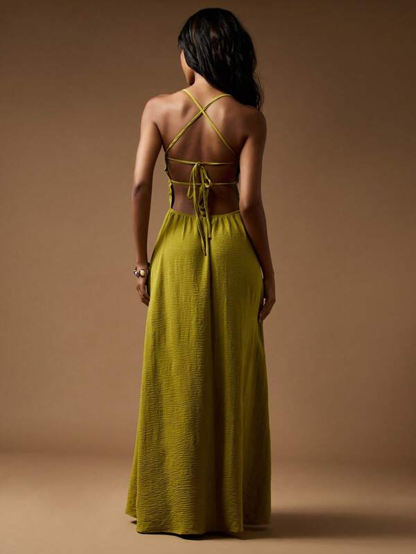 MISSGUIDED Shirred Bodice Maxi Dress With Strappy Back