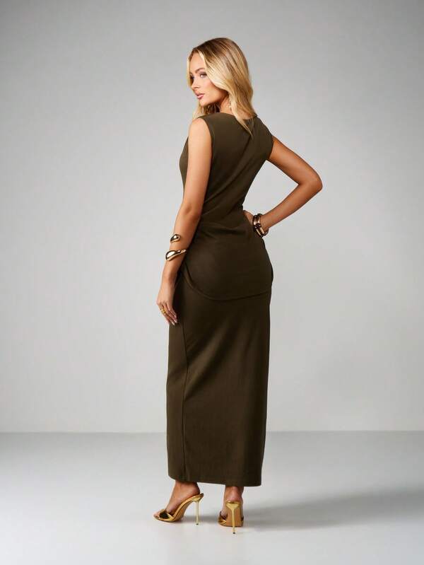 MISSGUIDED Sleeveless Draped Panel Midaxi Dress With Ruched Detail
