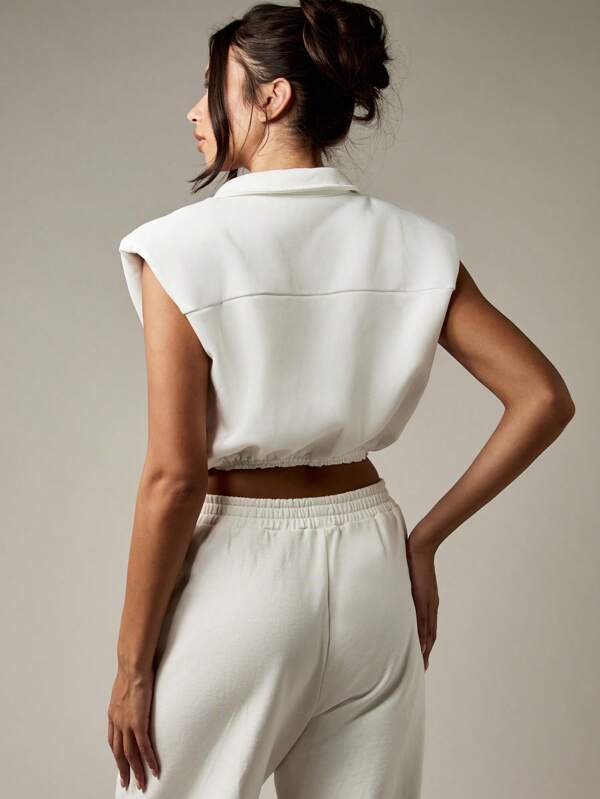 MISSGUIDED Sleeveless Zip Front Crop Sweatshirt With Collar
