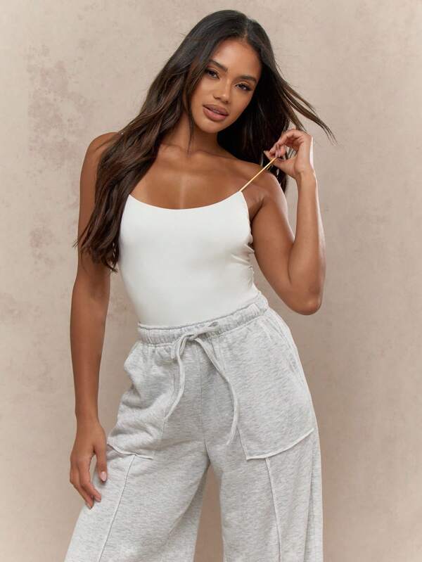 MISSGUIDED Slim Fit Cami Tank Top With Adjustable Straps