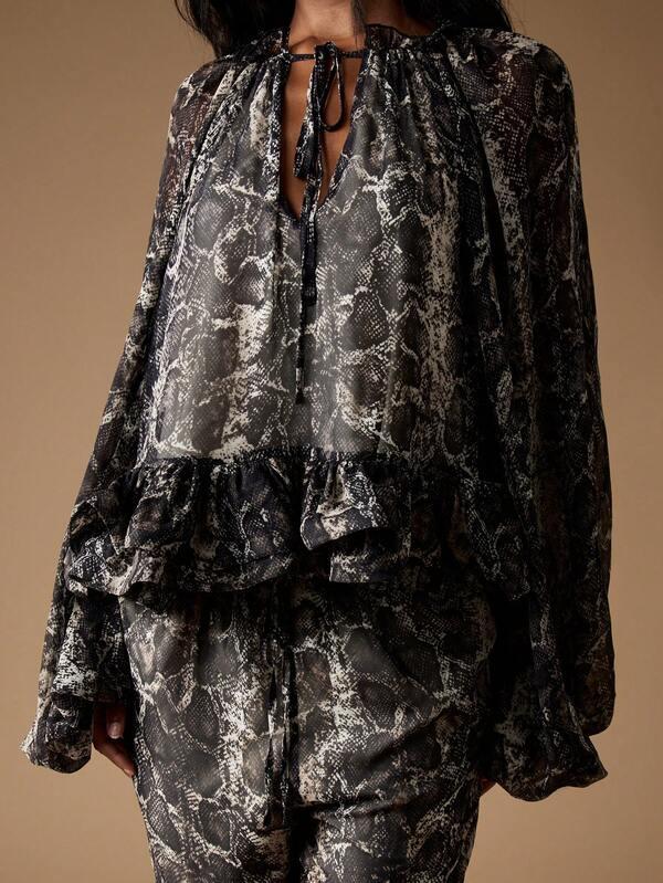 MISSGUIDED Snake Print Coord Set With Balloon Sleeves And Flared Pants