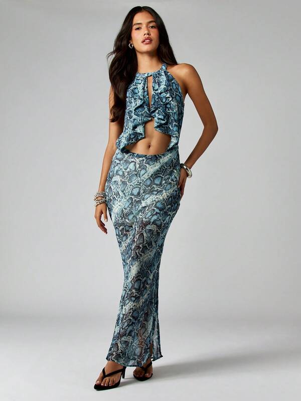 MISSGUIDED Snake Print Maxi Dress With Halter Neck And Front Cutout