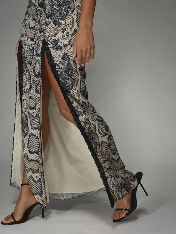 MISSGUIDED Snakeskin Print Maxi Dress With Lace Trim High Slit