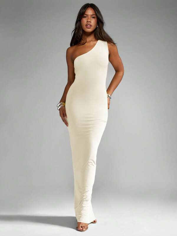 MISSGUIDED Soft Touch Asymmetric One Shoulder Fishtail Maxi Dress