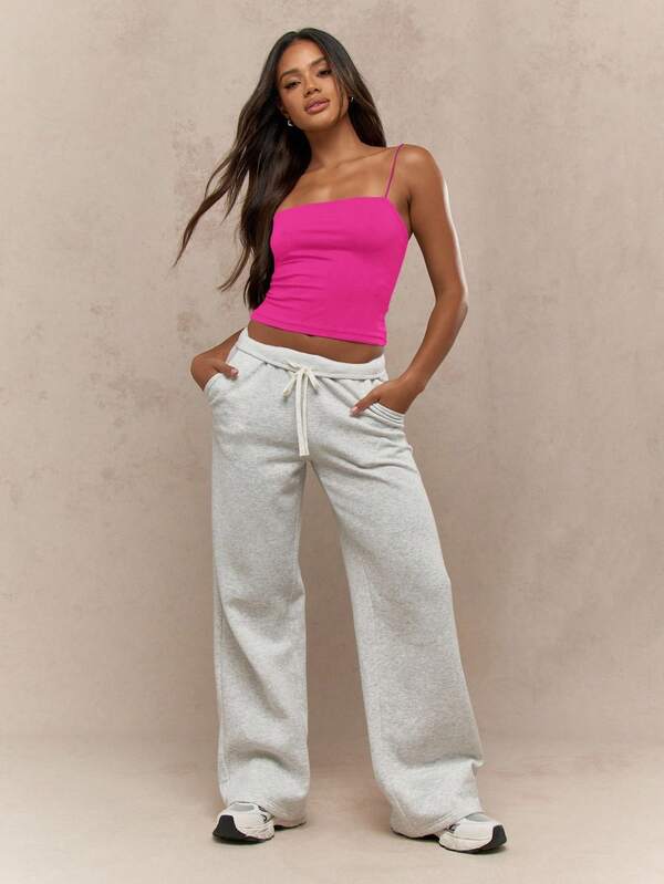 MISSGUIDED Spaghetti Strap Bandeau Crop Top With Square Neckline