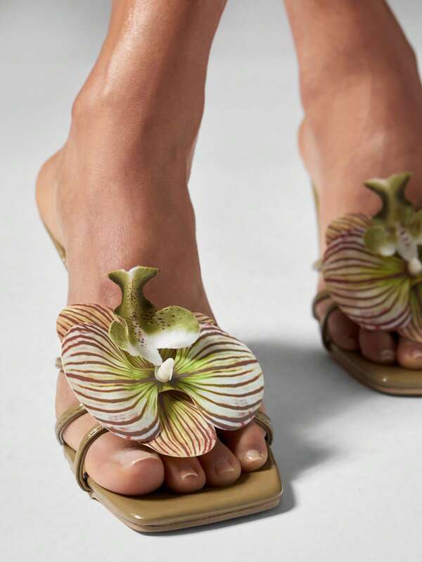 MISSGUIDED Square Toe Mule Heeled Sandals With Orchid Flower Embellishment