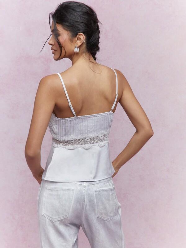 MISSGUIDED Stitching Detail Bust Button Through Lace Cami Top