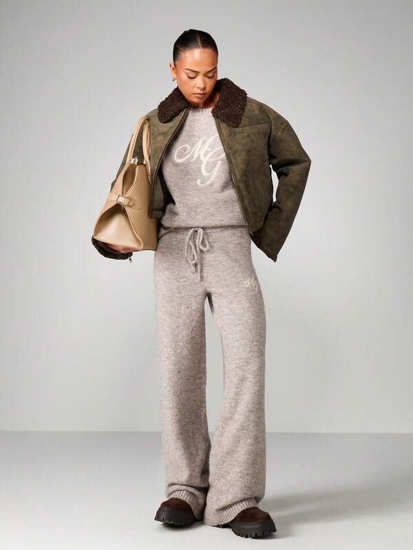MISSGUIDED Straight Leg Knit Trousers With Embroidery