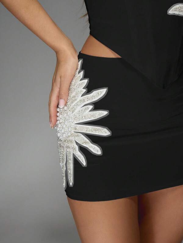 MISSGUIDED Strapless Bandeau Corset Set With Embellished Mini Skirt