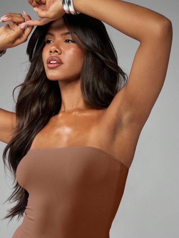 MISSGUIDED Strapless Bandeau Mini Bodycon Dress With Stretch