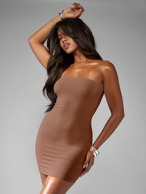 MISSGUIDED Strapless Bandeau Mini Bodycon Dress With Stretch