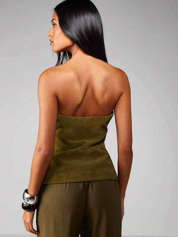 MISSGUIDED Strapless Bandeau Top With Pleated Suede