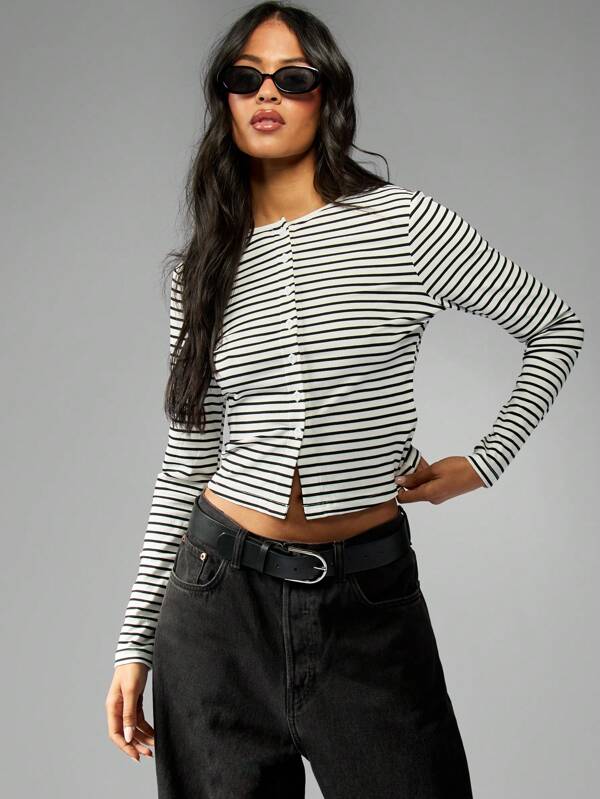 MISSGUIDED Striped Button Front Crop Ribbed Long Sleeve Top