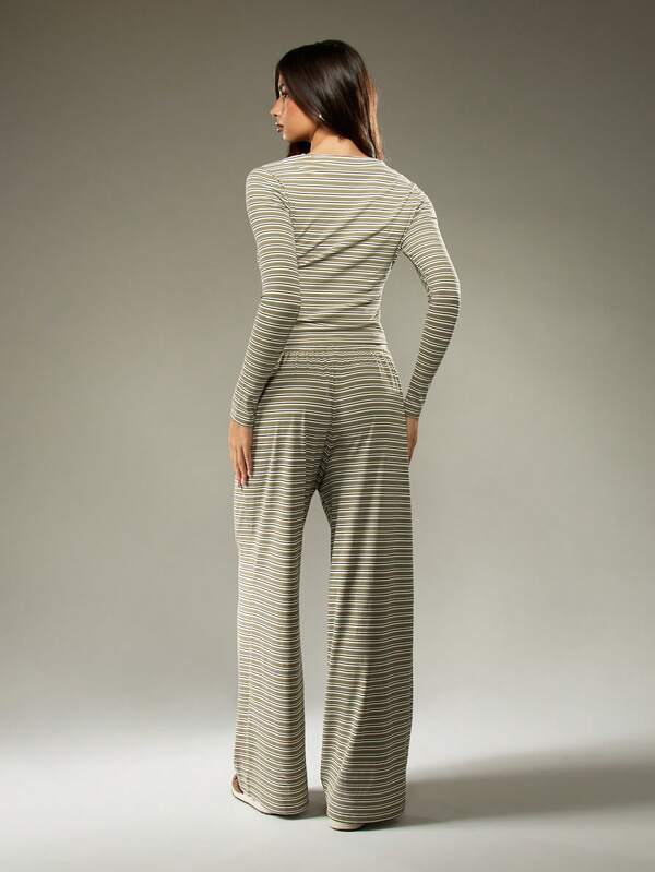 MISSGUIDED Striped Button Front Crop Top With Palazzo Pants