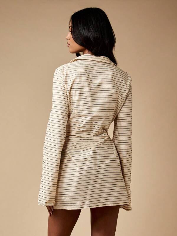 MISSGUIDED Striped Button Front Mini Dress With Bell Sleeves And Ruched Waist