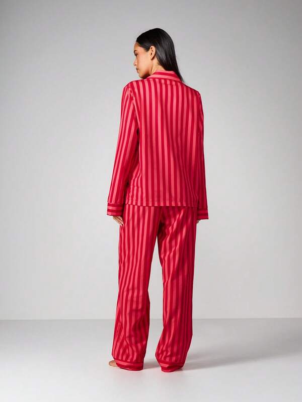 MISSGUIDED Striped Button Up Pajama Set With Long Sleeves
