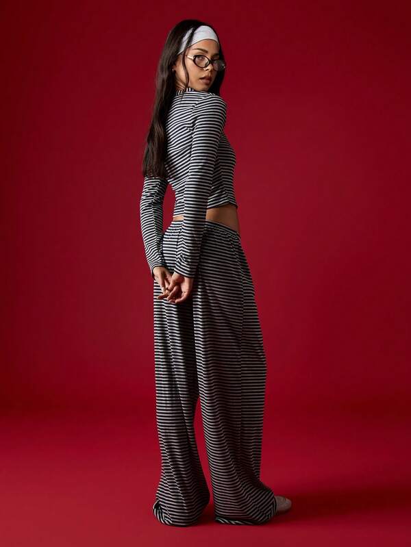 MISSGUIDED Striped Crop Top With Wide Leg Pants Set
