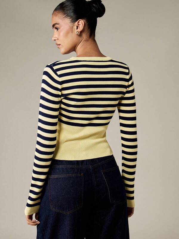 MISSGUIDED Striped Fitted Crop Knit Top With Ribbed Waist