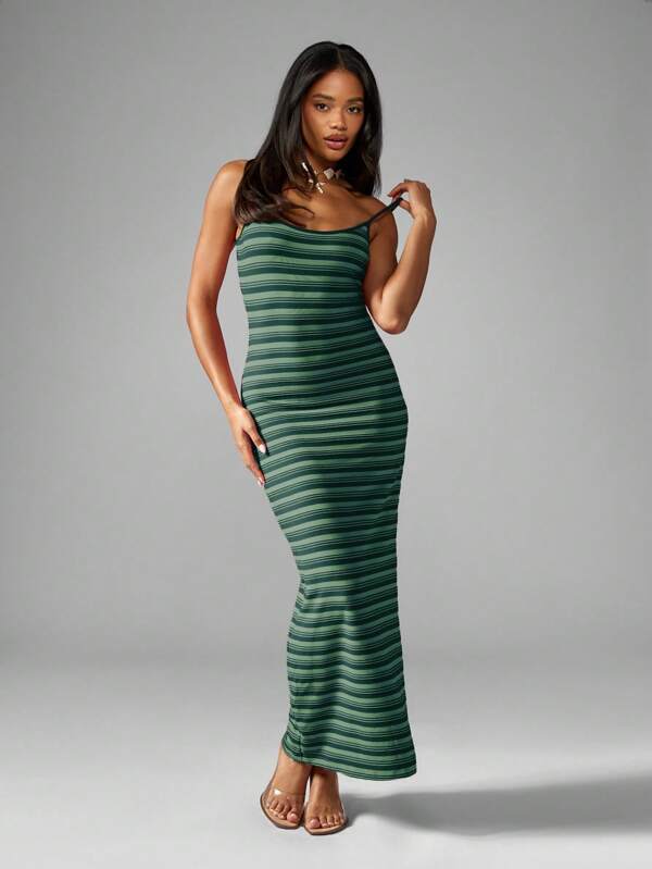 MISSGUIDED Striped Sleeveless Maxi Dress With Spaghetti Straps