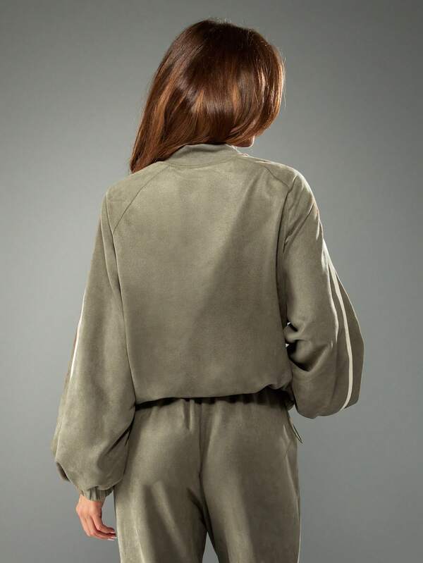 MISSGUIDED Suede Bomber Jacket With Side Pockets And Elastic Trim