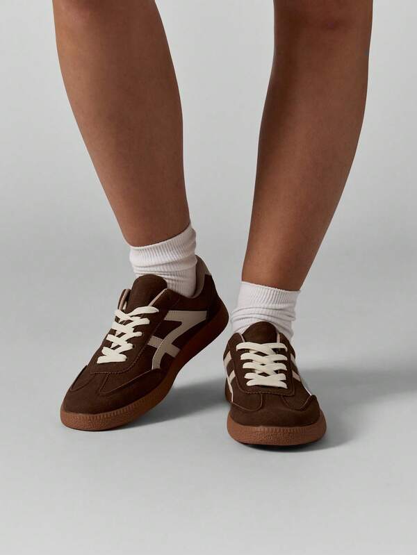 MISSGUIDED Suede Low Top Sneakers With Gum Sole