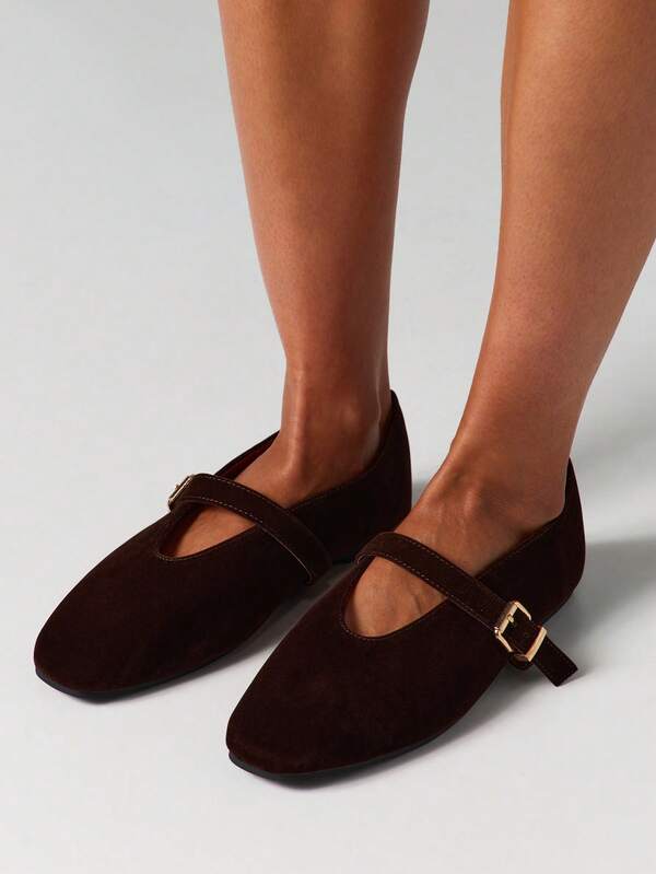 MISSGUIDED Suede Mary Jane Flats With Buckle Strap