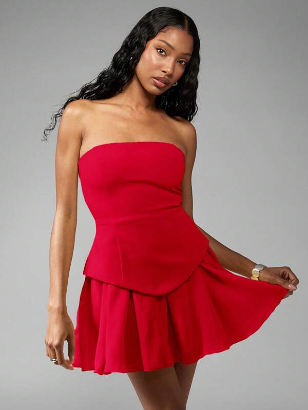 MISSGUIDED Tailored Strapless Mini Dress With Fitted Bodice And Pleated Skirt