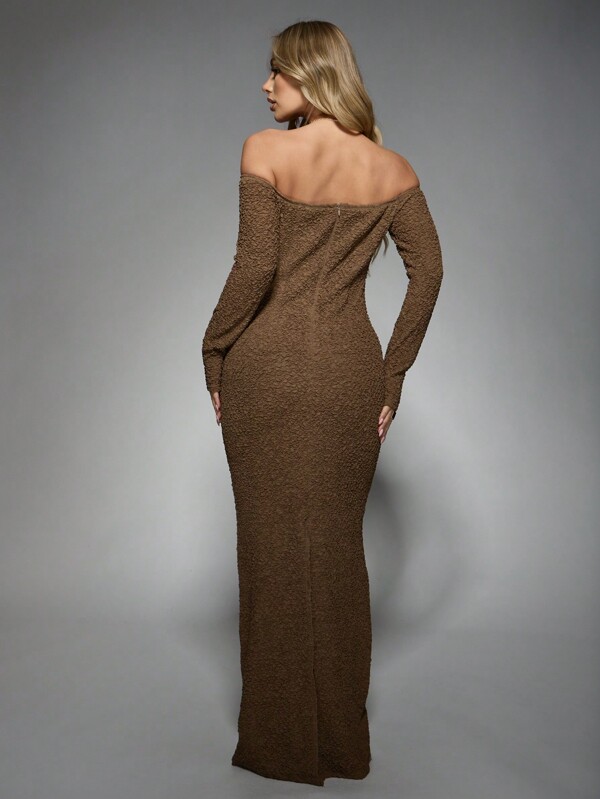 MISSGUIDED Texture Bardot Long Sleeve Maxi Dress