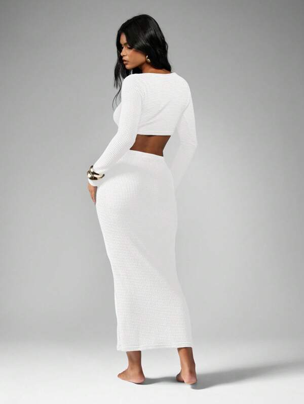 MISSGUIDED Textured Knit Crop Top Maxi Skirt Two-Piece Set