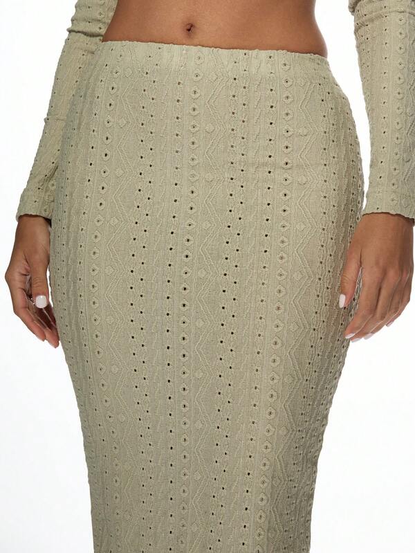 MISSGUIDED Textured Ribbed Crop Top Maxi Skirt Two Piece Outfit