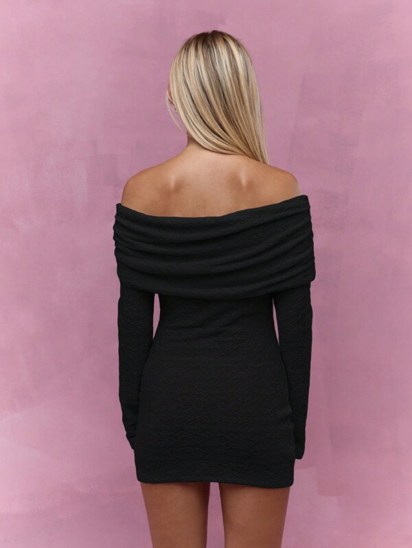 MISSGUIDED Textured Ruched Off Shoulder Long Sleeves Bodycon Mini Dress