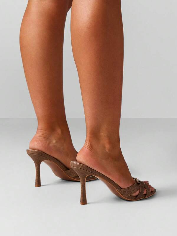 MISSGUIDED Textured Strappy High Heel Mules With Chain