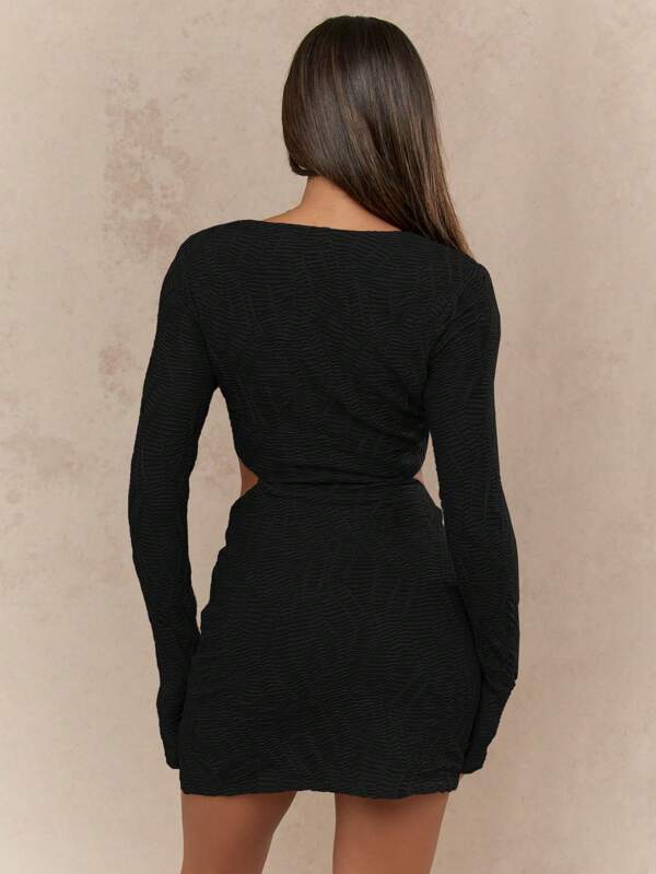 MISSGUIDED Textured Stretchy Cut Out Long Sleeve Ruched Mini Dress With High Square Neckline