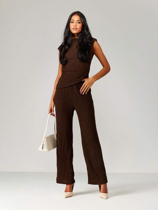 MISSGUIDED Textured Wide Leg Pants With Sleeveless High Neck Top