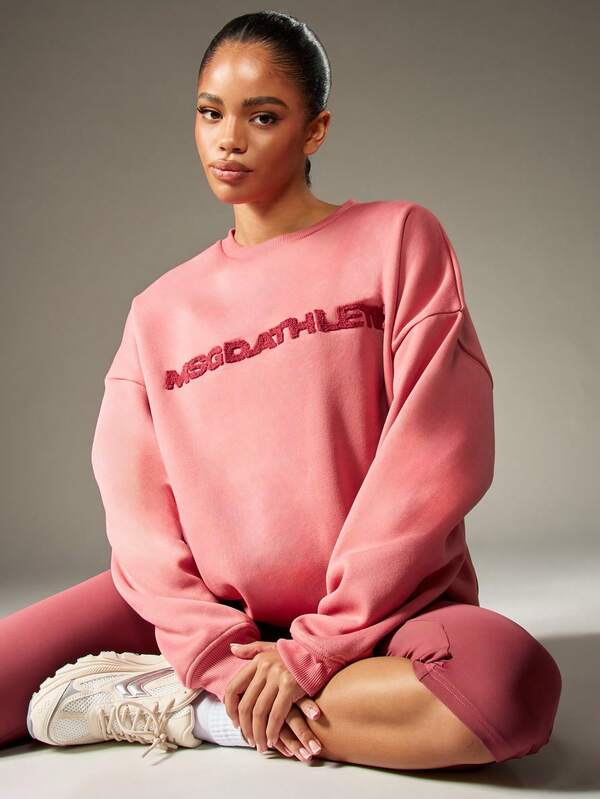 MISSGUIDED Towel Applique Crewneck Sweatshirt With Oversized Fit