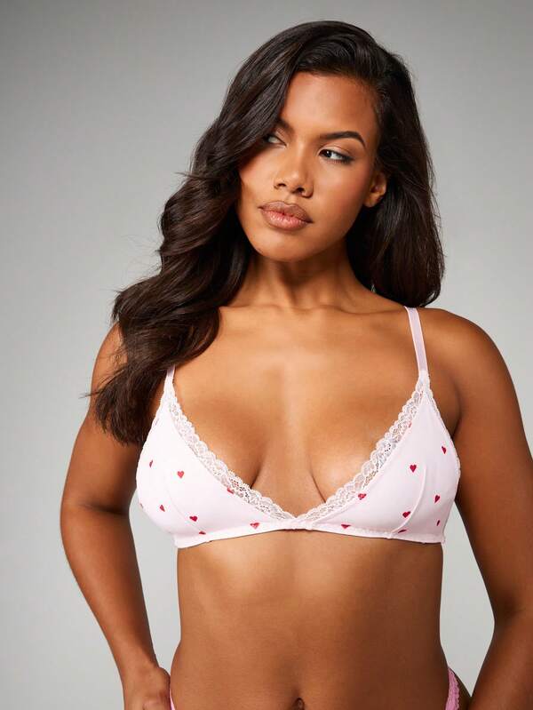 MISSGUIDED Triangle Bralette With Lace Trim Hearts