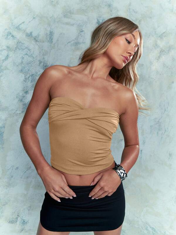 MISSGUIDED Twist Knot Detail Bandeau Top