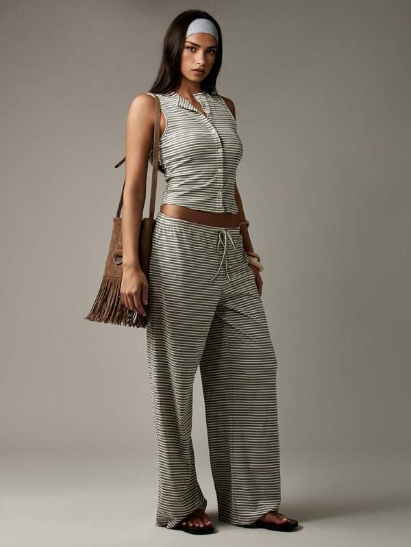 MISSGUIDED Two Piece Striped Crop Vest Top And Pants
