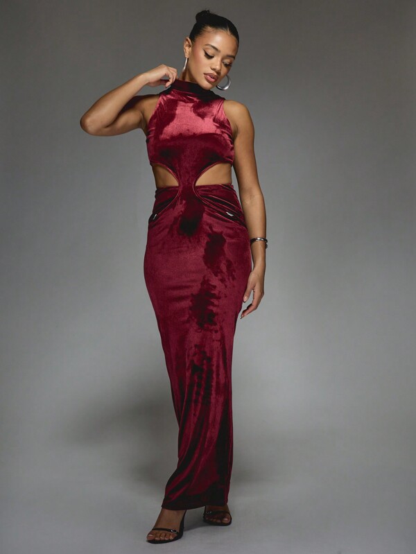 MISSGUIDED Velvet High Neck Cut Out Maxi Dress With Metal Detail